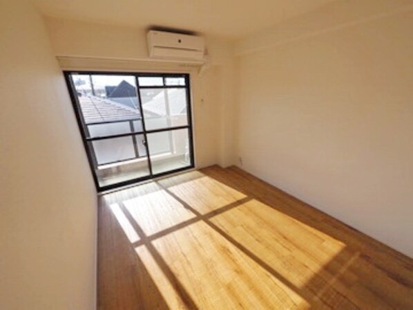 ハピネス飯田6号館の物件内観写真